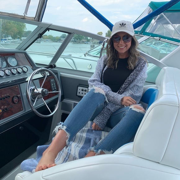 Meet your Posher, Angie - Picture 3 of 8